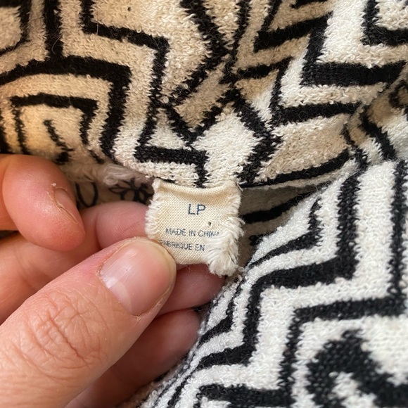 Anthropologie Field Flower Aztec Bohemian Cardigan - Picture 8 of 8